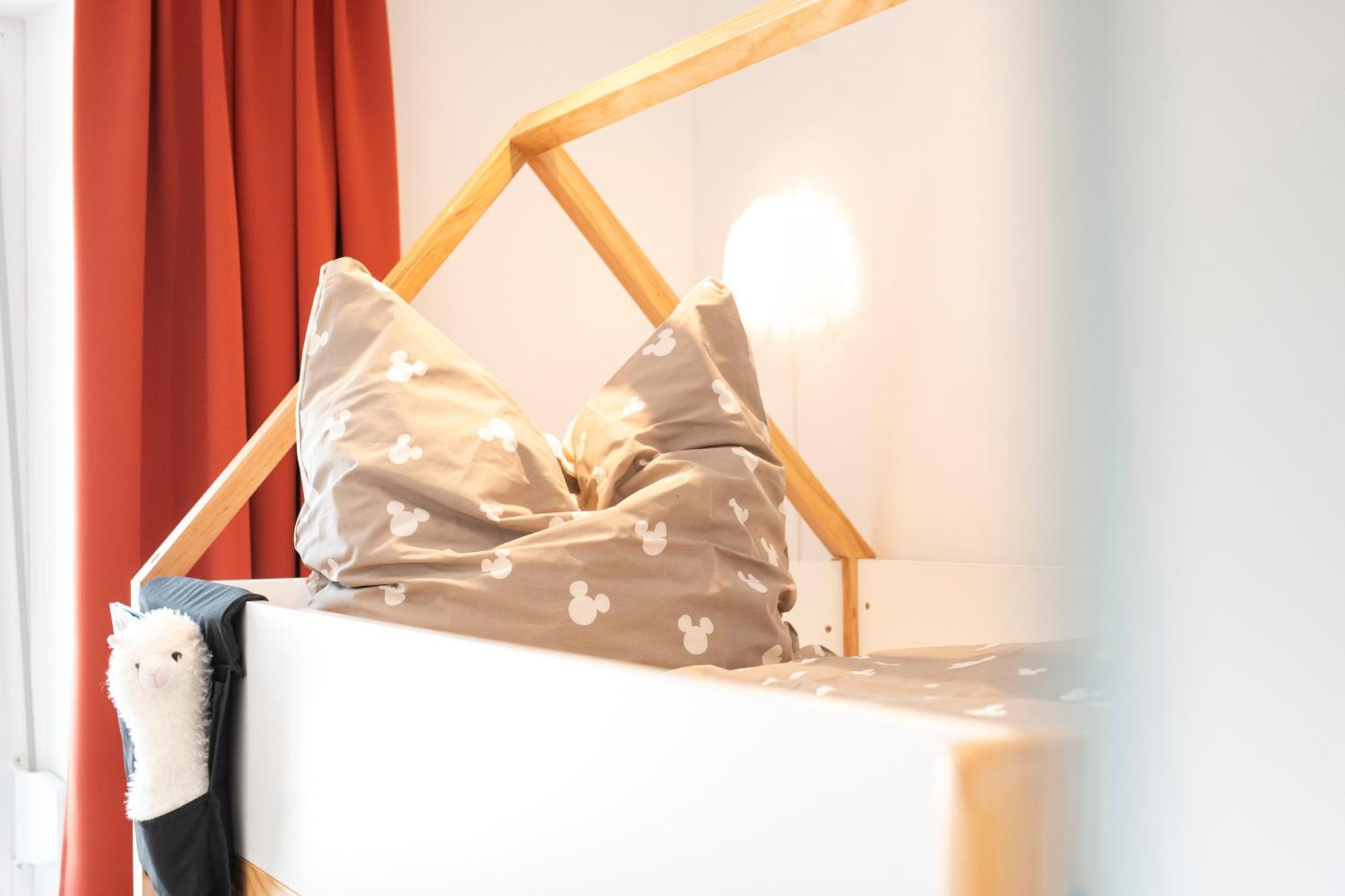 Bunter Hund Apartments - Zentrales Apartment, Parkplatz, Wintergarten, Kinderzimmer Rothenburg ob der Tauber Buitenkant foto